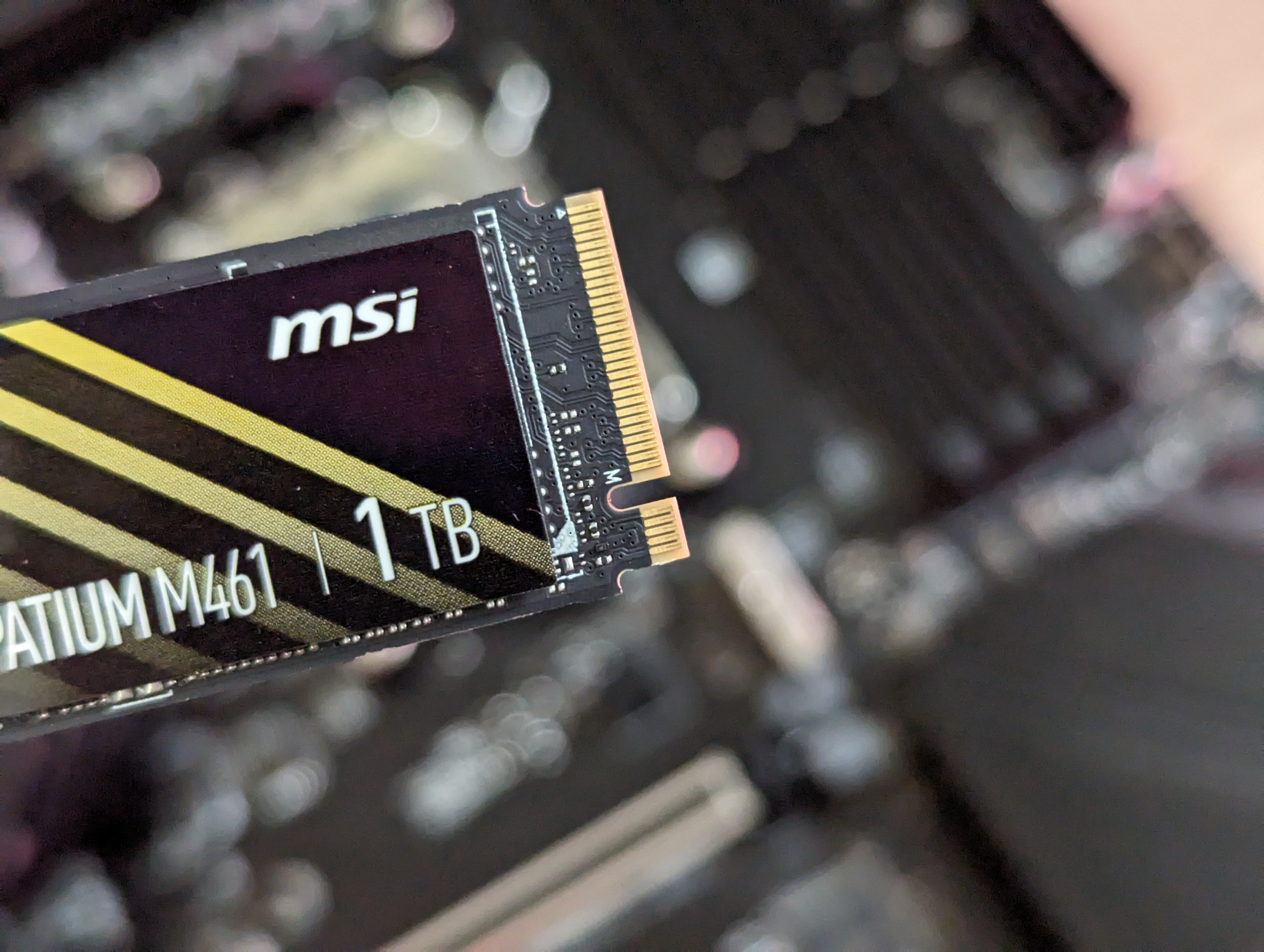 M2 SSD MSI Spatium M461 se efter hakket.jpg